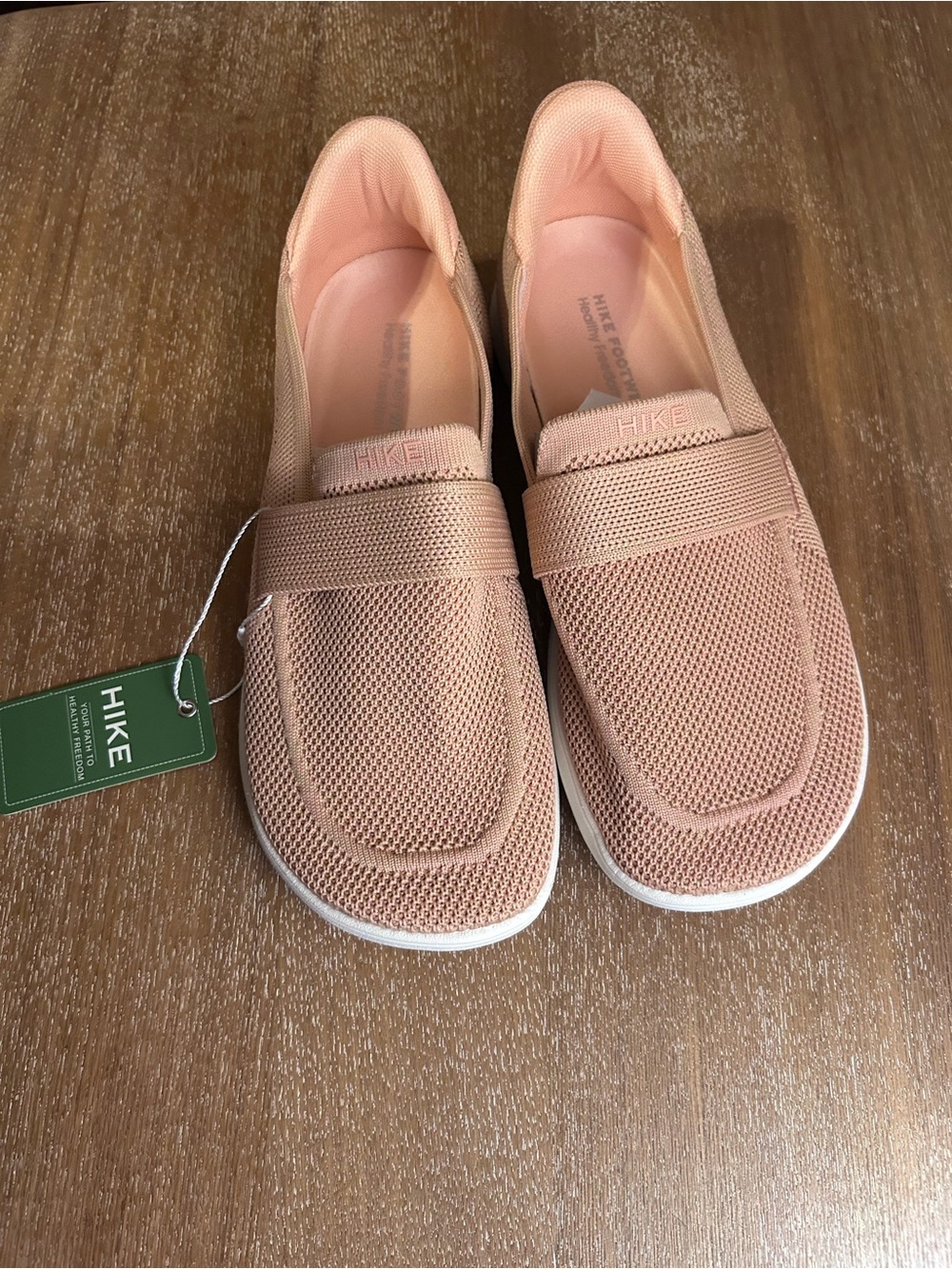 HIKE Women's Slip-On Mesh Loafers — Blush Pink brand new runs very large